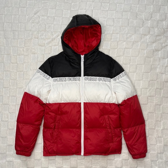 GUESS Men Color Block Hooded Puffer Winter Jacket Black/White/Red size M NWOT